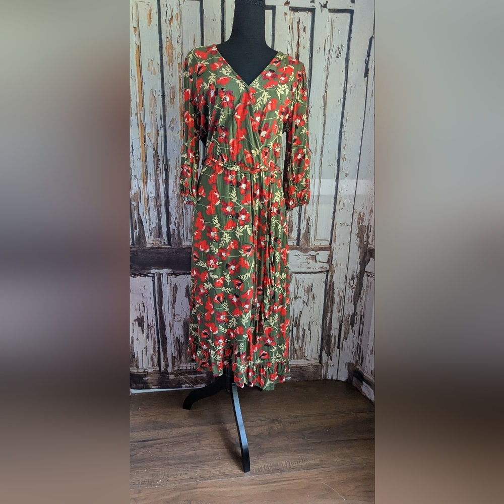 Q&A Midi dress